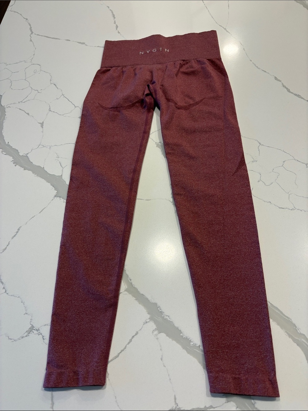NVGTN Contour Seamless Leggings ~ Small ~ Maroon